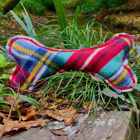 London Plaid soft dog bone toy